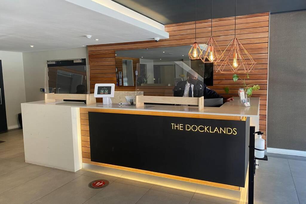 Modern Apartment In The Docklands, De Waterkant, Cape Town Stunning Views, Gorgeous Pool Deck Екстер'єр фото