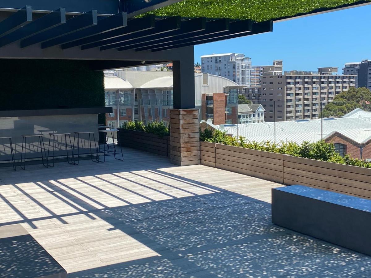 Modern Apartment In The Docklands, De Waterkant, Cape Town Stunning Views, Gorgeous Pool Deck Екстер'єр фото