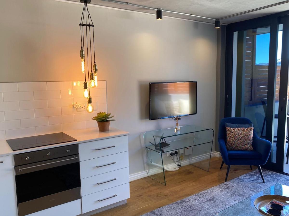 Modern Apartment In The Docklands, De Waterkant, Cape Town Stunning Views, Gorgeous Pool Deck Екстер'єр фото