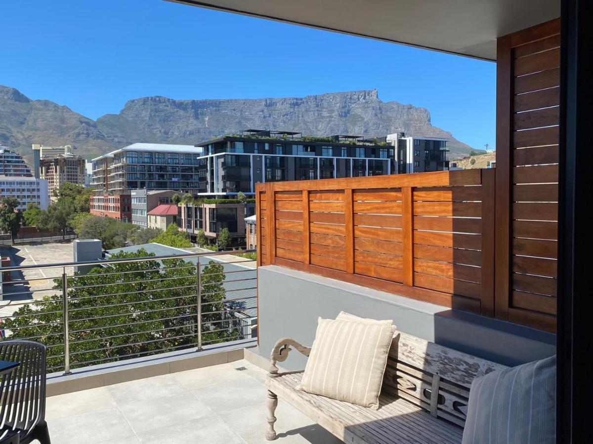 Modern Apartment In The Docklands, De Waterkant, Cape Town Stunning Views, Gorgeous Pool Deck Екстер'єр фото