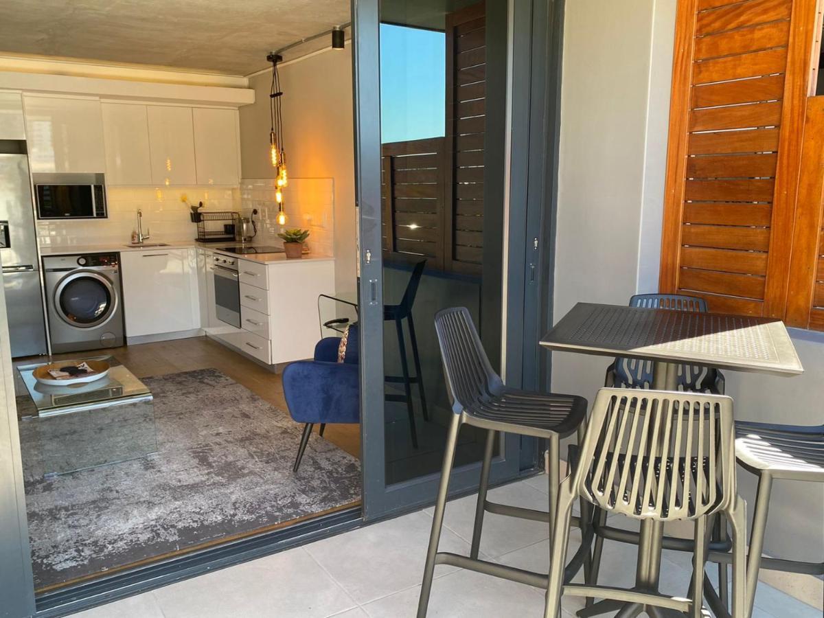 Modern Apartment In The Docklands, De Waterkant, Cape Town Stunning Views, Gorgeous Pool Deck Екстер'єр фото
