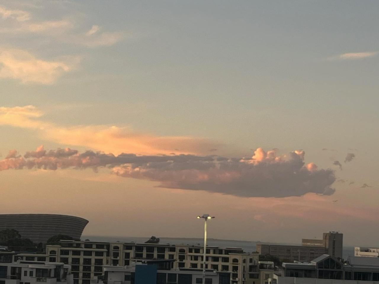 Modern Apartment In The Docklands, De Waterkant, Cape Town Stunning Views, Gorgeous Pool Deck Екстер'єр фото