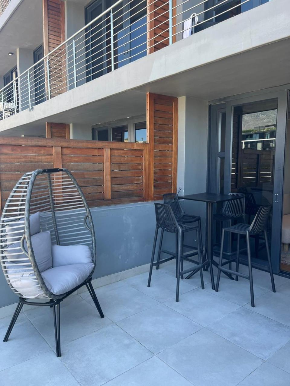 Modern Apartment In The Docklands, De Waterkant, Cape Town Stunning Views, Gorgeous Pool Deck Екстер'єр фото